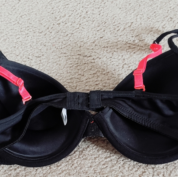 Bra - Picture 2 of 3